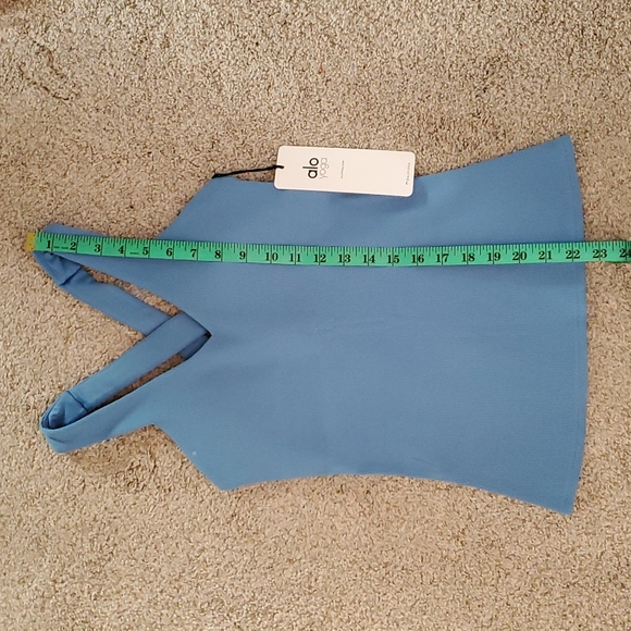NWT Alo Yoga Elevate Tank - Picture 5 of 10